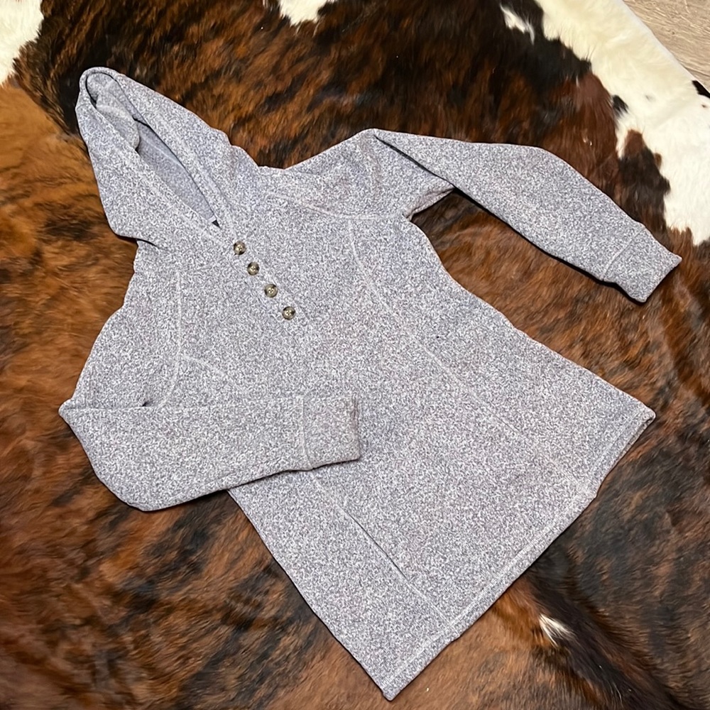 Cabelas Brand Sweater
